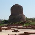 Le Bouddhisme : temple de Sarnath