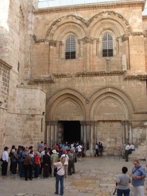 L'entrée du Saint-Sépulcre