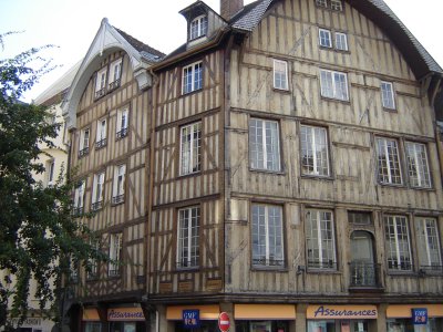 grande maison rue Emile Zola