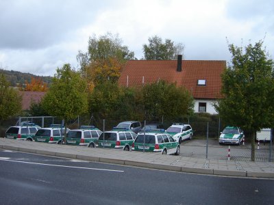 Véhicules de la douane allemande à Fuchsbrunn