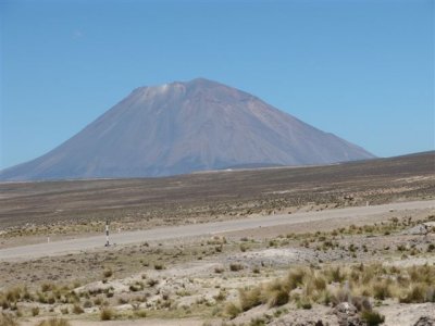 La Cordillère des Andes : Le Misti (5822 m) 