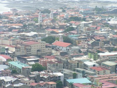 La ville coloniale, vue du sommet de Cerro Ancon, 04 2006