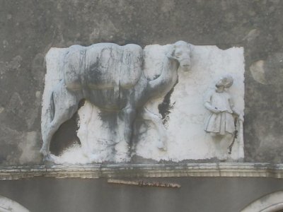 Détail de la façade du Palais Mastelli